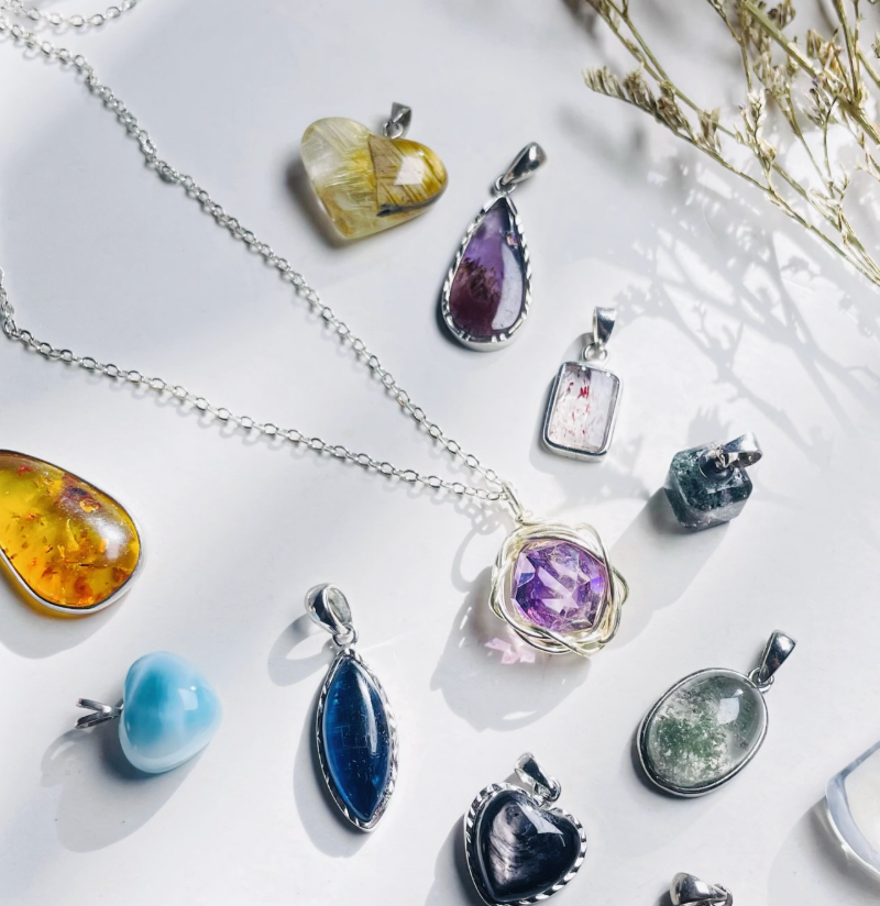 Crystal pendant